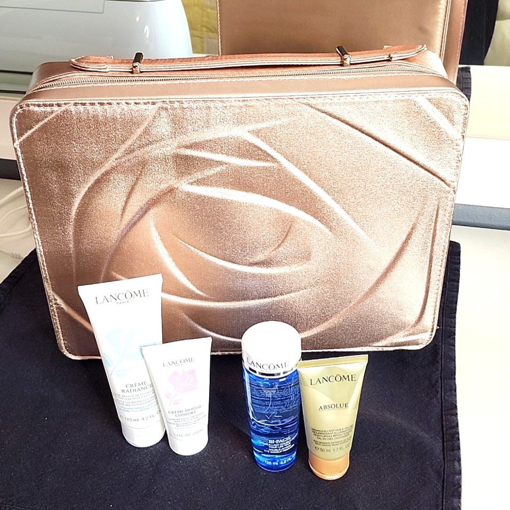 New Lancome Rose Gold Travel Cosmetic Case with Cleansers